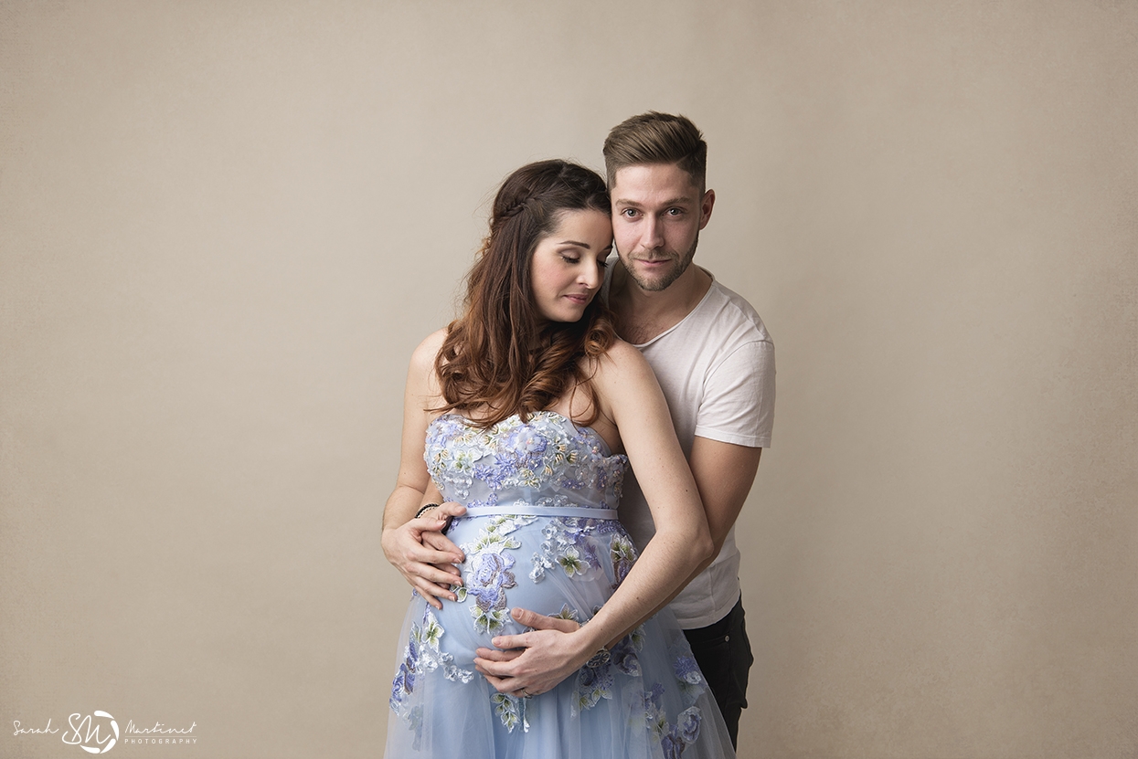 séance photo maternité de Caroline au studio, séance photo maternité, séance photo grossesse, séance photo femme enceinte, photographe maternité, photographe femme enceinte, photographe grossesse, studio photo, montpellier, nimes, béziers, sète, hérault, gard, occitanie