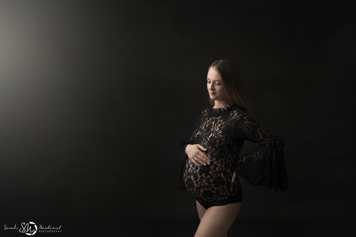 Séance photo maternité au studio de Priscilla, séance photo maternité, séance photo grossesse, séance photo femme enceinte, photographe maternité, photographe grossesse, photographe femme enceinte, Montpellier, Nîmes, béziers, sète, hérault, gard, occitanie