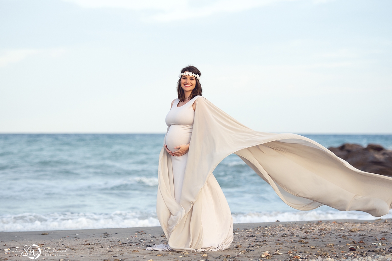 La séance photo maternité de Amandine, séance photo maternité, séance photo femme enceinte, séance photo grossesse, photographe maternité, photographe femme enceinte, photographe grossesse, plage, montpellier, béziers, nîmes, hérault, gard, occitanie