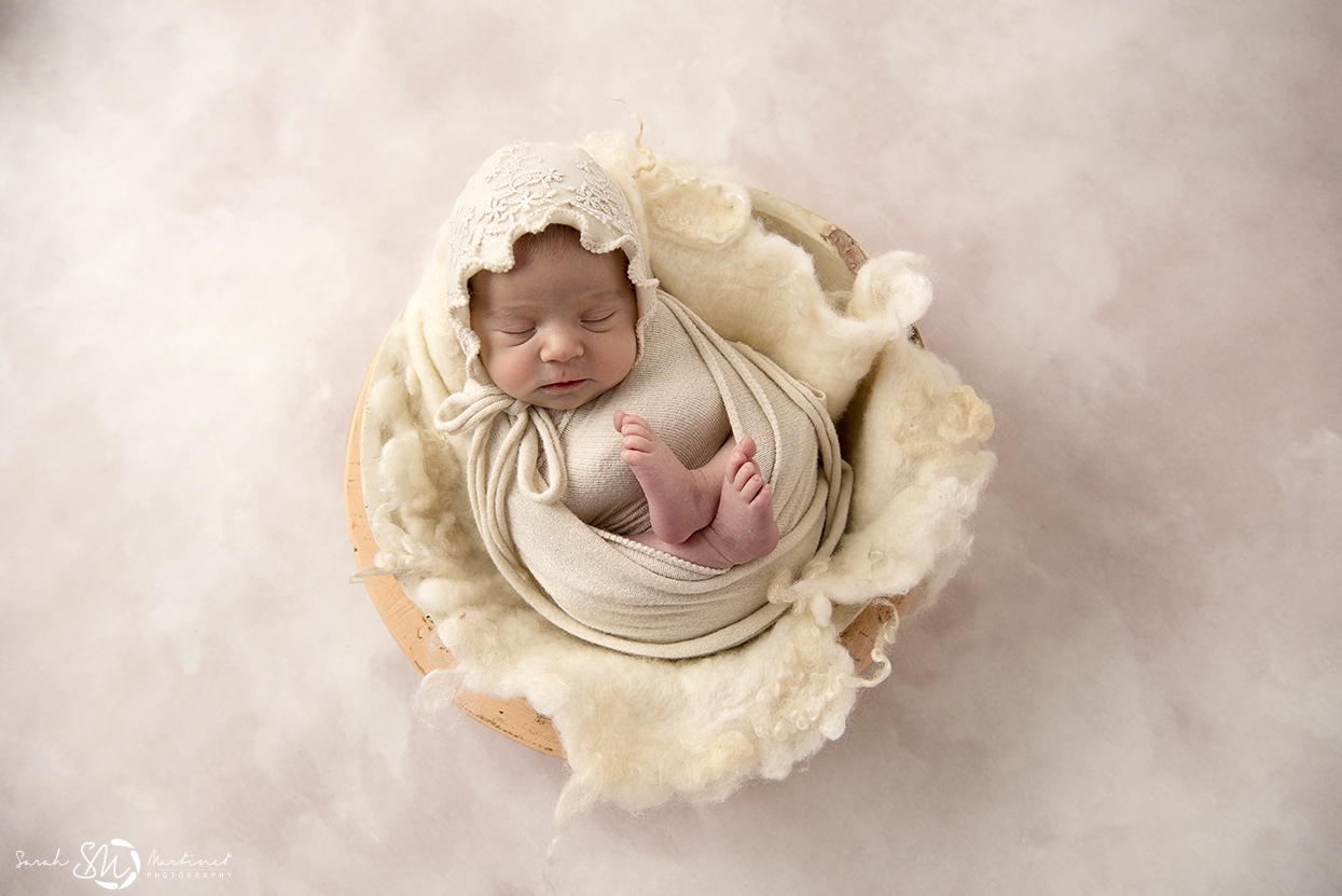 la séance photo nouveau-né de Lucie, photographe nouveau-né, photographe bébé, photographe naissance, séance photo bébé, séance photo naissance, séance photo bébé, studio photo, Montpellier, nîmes, hérault, gard, béziers, sète, occitanie