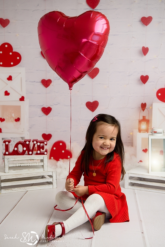 mini séance photo saint valentin, mini séance photo enfant, mini séance photo bébé, studio photo, photographe, béziers, montpellier, nimes, herault, gard, occitianie