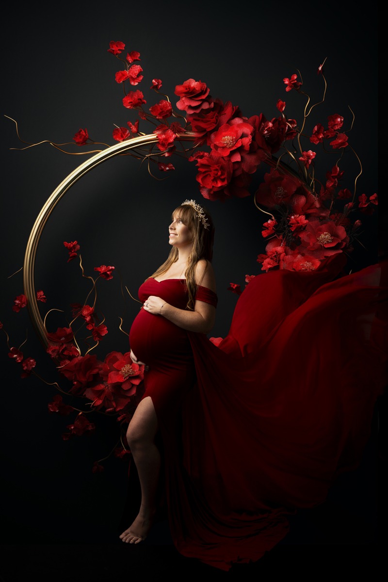 photographe-maternite-femme-enceinte-grossesse-seance-photo-studio-montpellier-beziers-nimes-herault-gard-occitanie (15)