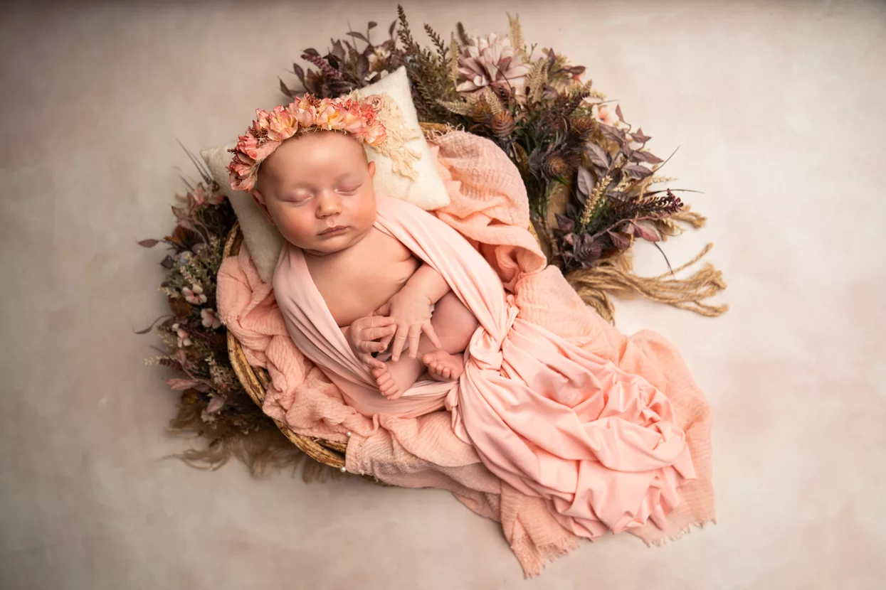 seance-photo-bebe-naissance-nouveaune-photographe-montpellier-beziers-nimes-herault-gard (2)