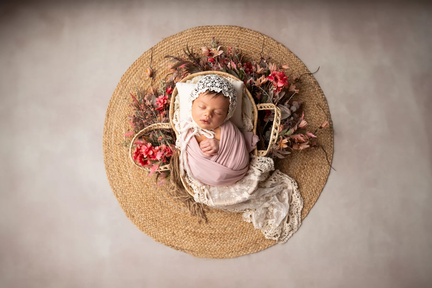 seance-photo-bebe-naissance-nouveaune-photographe-montpellier-beziers-nimes-herault-gard (22)