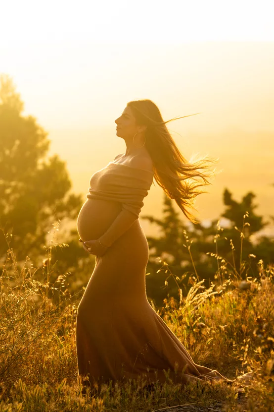 seance-photo-maternite-photographe-maternite-grossesse-femme-enceinte-montpllier-beziers-herault (15)