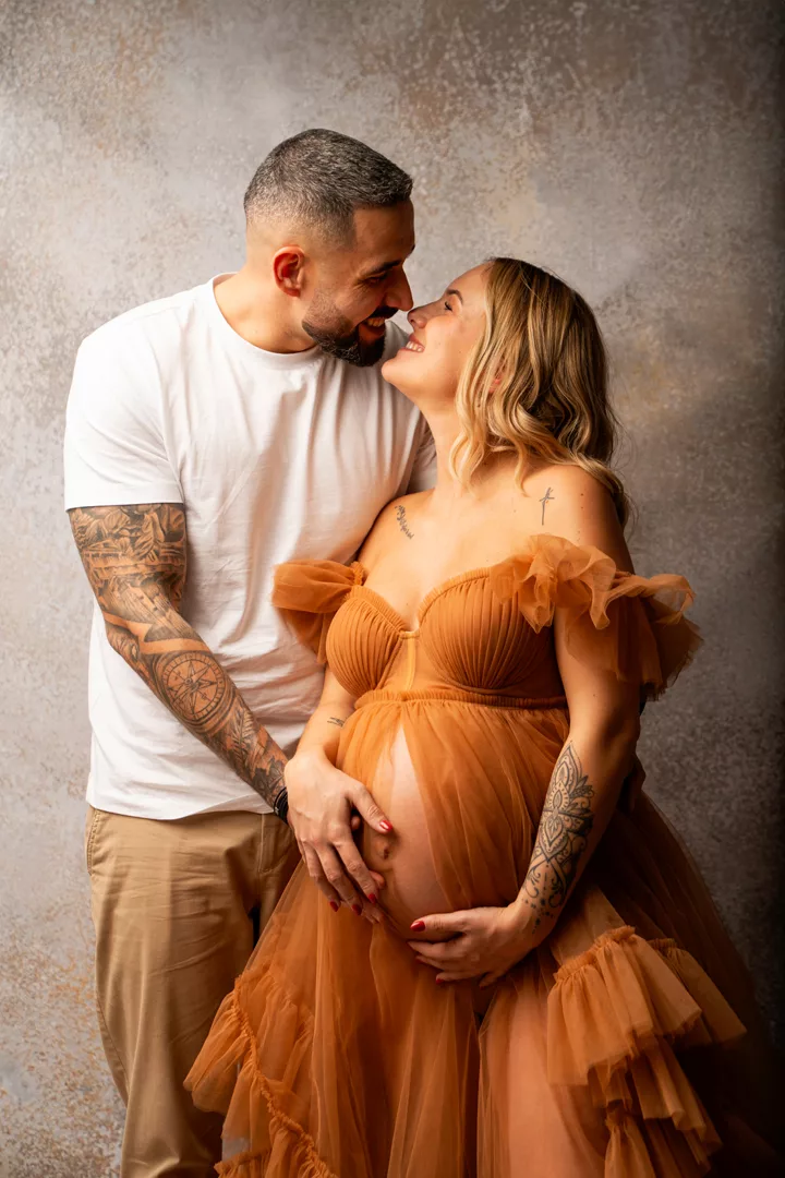 seance-photo-maternite-photographe-maternite-grossesse-femme-enceinte-montpllier-beziers-herault (49)