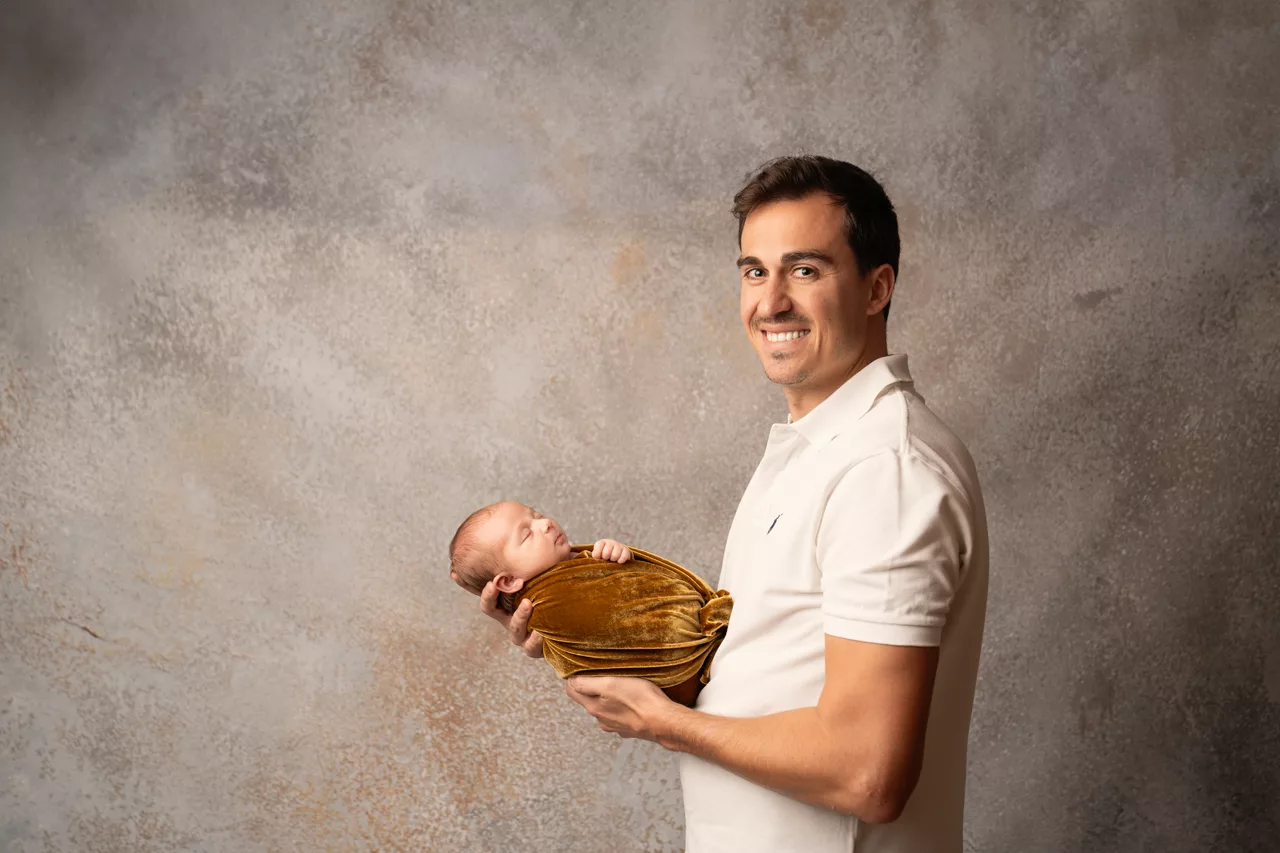 seance-photo-naissance-famille-studio-bebe-nouveaune-montpellier-herault-beziers-sete-agde-pezenas (32)